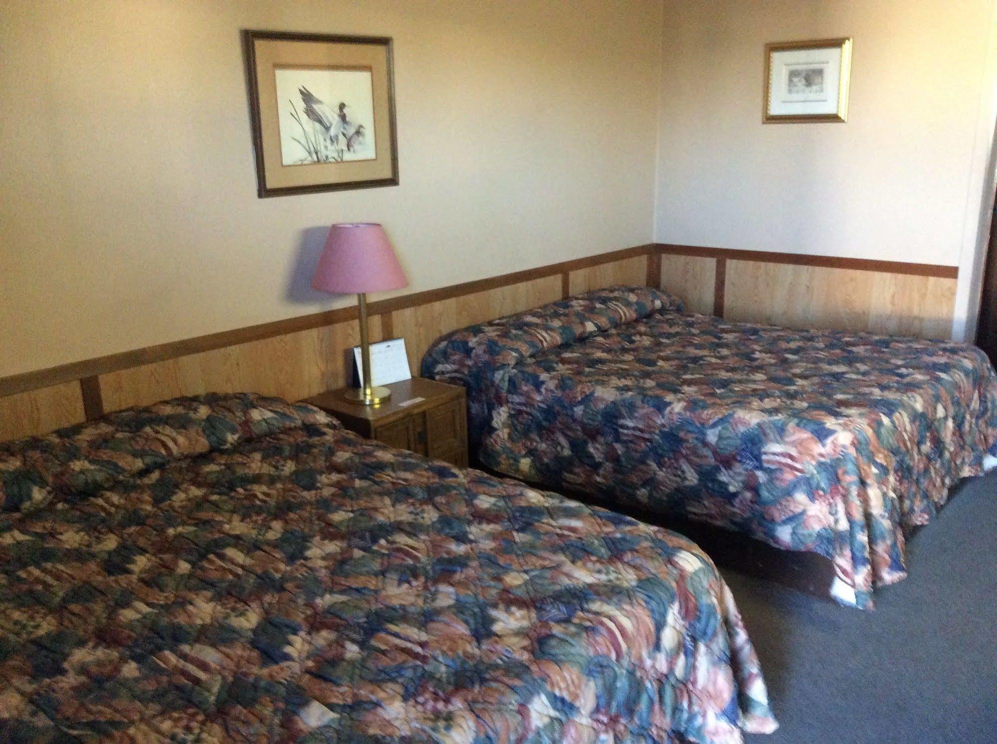 Parkwood Motor Inn Sundre Exterior foto